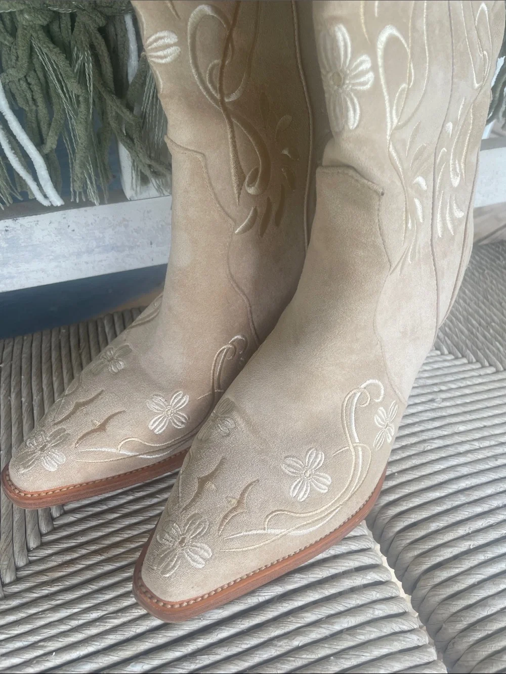 LeunDen stylish over